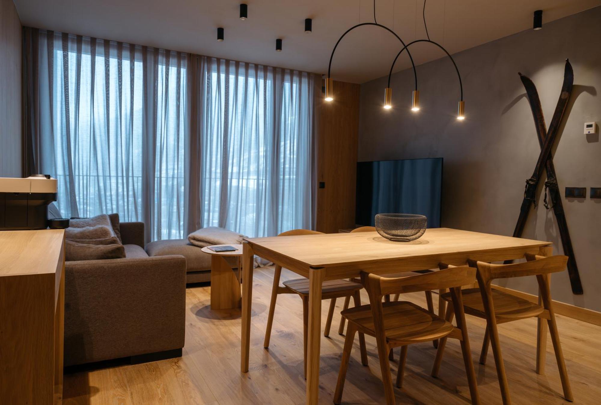 Isard Residences By Leo Ел Тартер Екстериор снимка